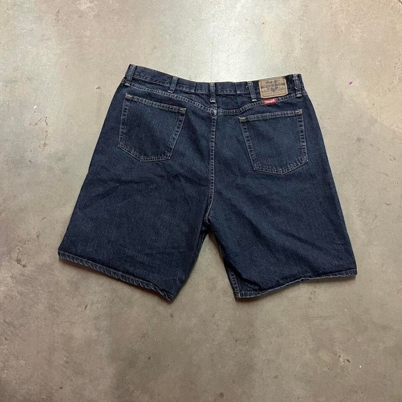 Y2K Dark Wash Wrangler Blue Denim Oversized Jorts W42‎ - Picture 1 of 7
